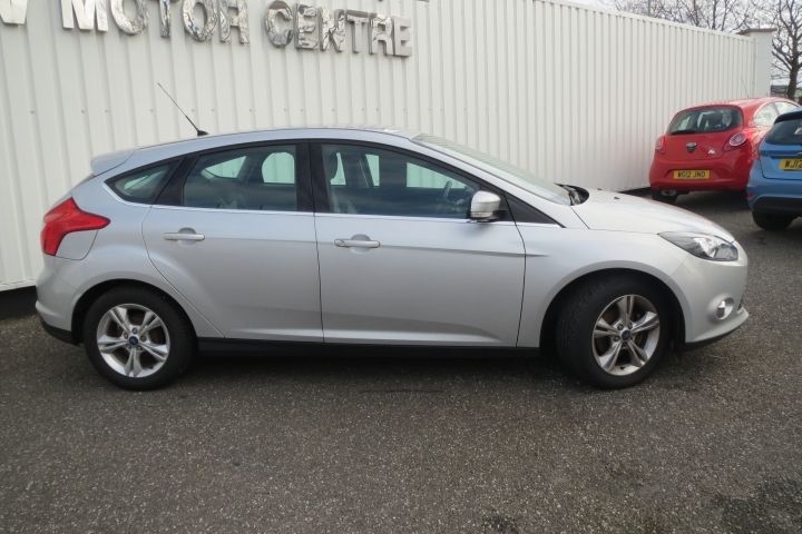 2012 Ford Focus image 2
