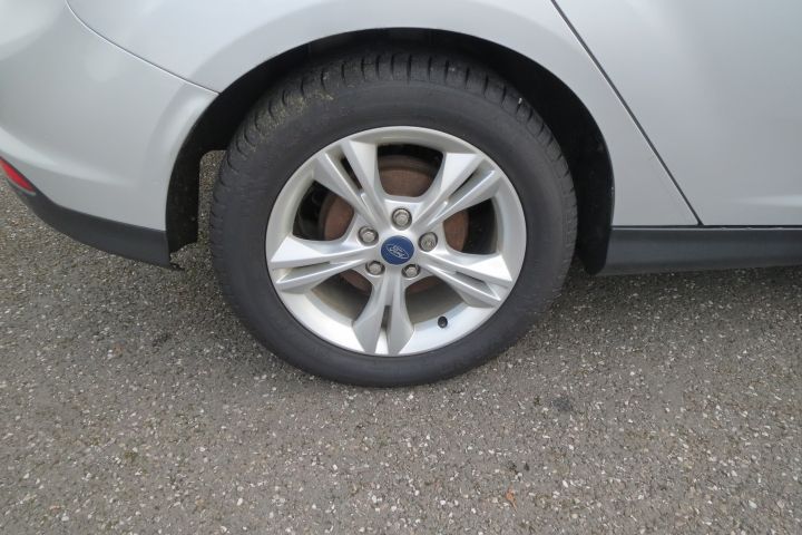 2012 Ford Focus image 5