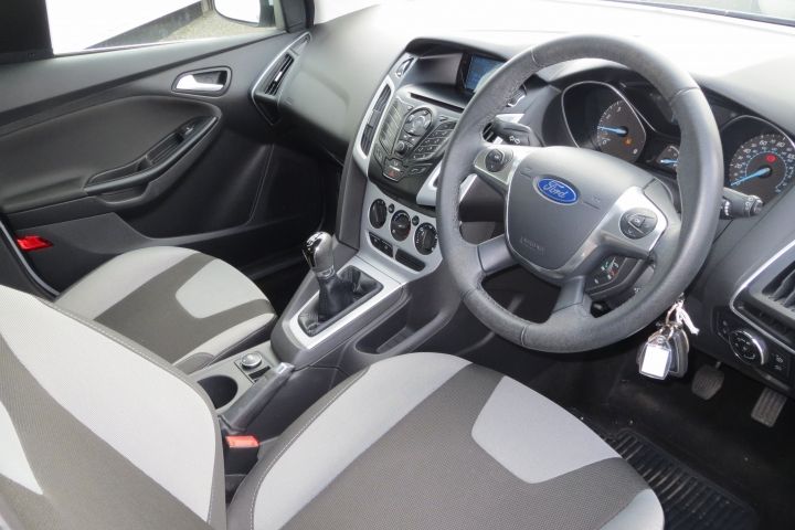 2012 Ford Focus image 6