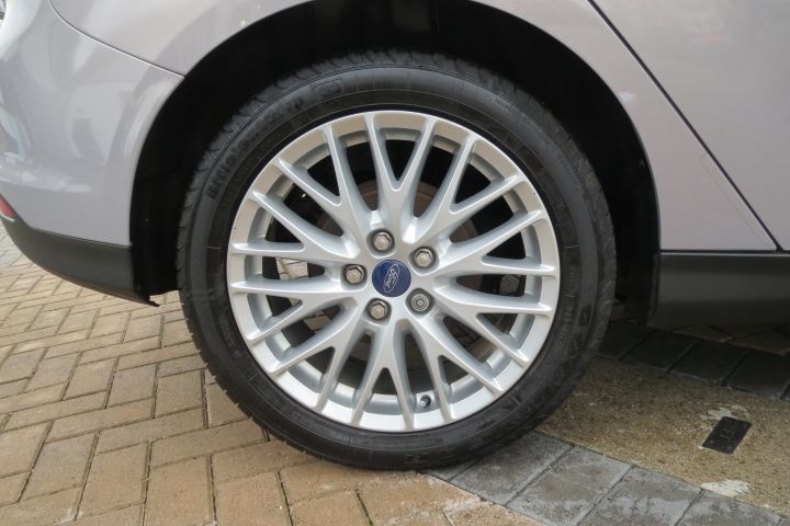 2012 Ford Focus image 4