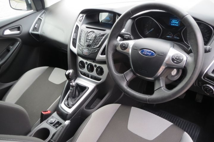 2012 Ford Focus image 5