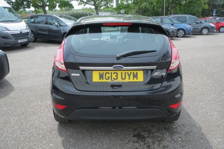 2013 Ford Fiesta image 3