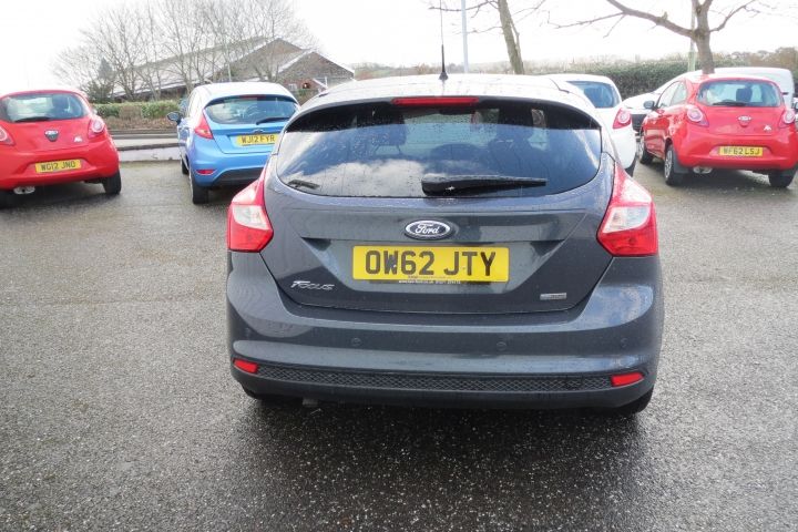 2012 Ford Focus image 4