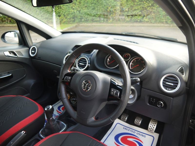 2013 Vauxhall Corsa 1.4i SRi image 6