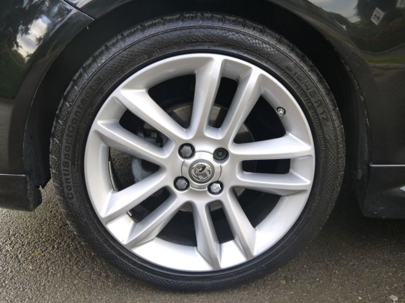 2013 Vauxhall Corsa 1.4i SRi image 8