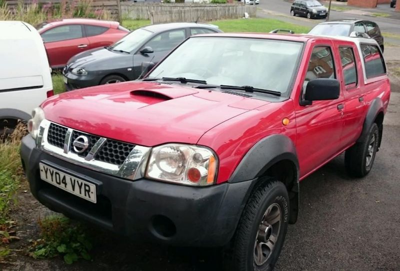 2004 Nissan Navara crew cab diesel image 1