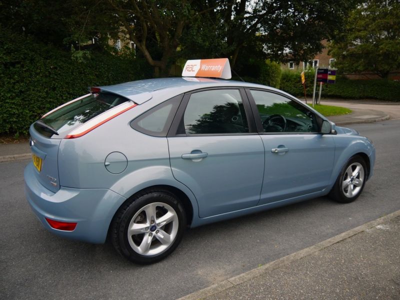 2008 Ford Focus 1.8TDCi Zetec image 3