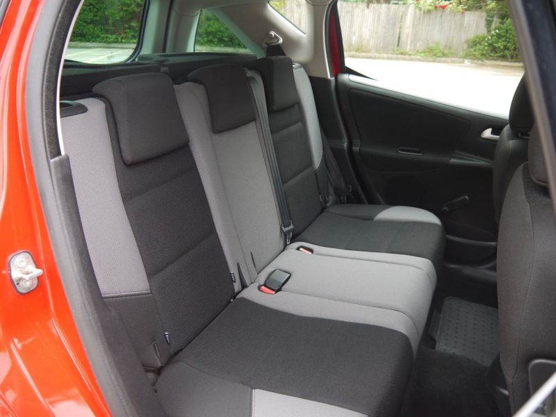 2008 Peugeot 207 SW 1.6HDI S image 6