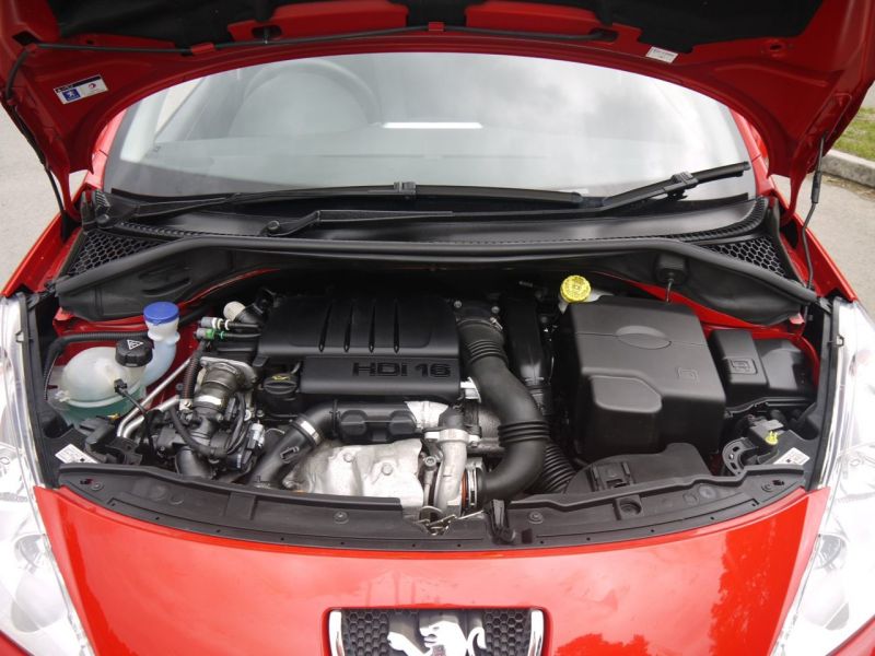 2008 Peugeot 207 SW 1.6HDI S image 10