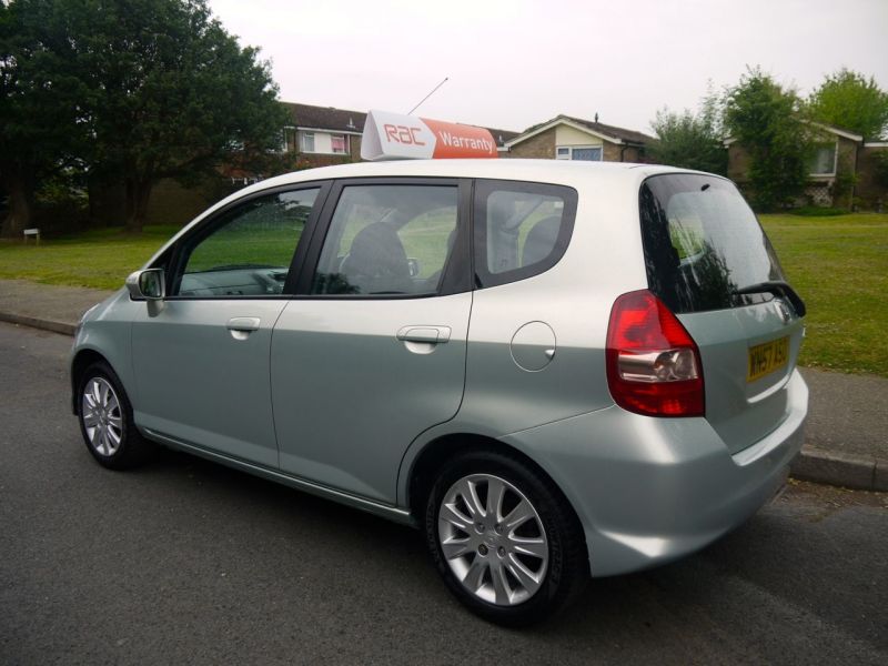 2007 Honda Jazz 1.4i-DSI SE image 4