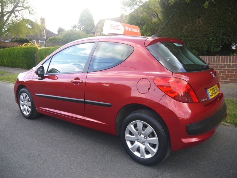 2008 Peugeot 207 1.4 S image 4