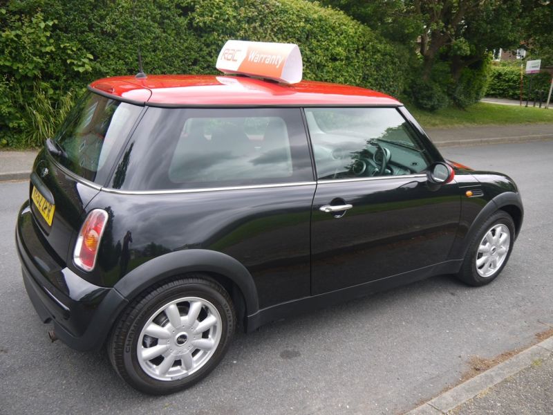 2002 Mini Hatchback 1.6 One image 3