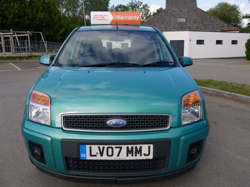 2007 Ford Fusion 1.6 Zetec Climate image 1