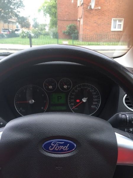 2005 Ford Focus for sale image 3