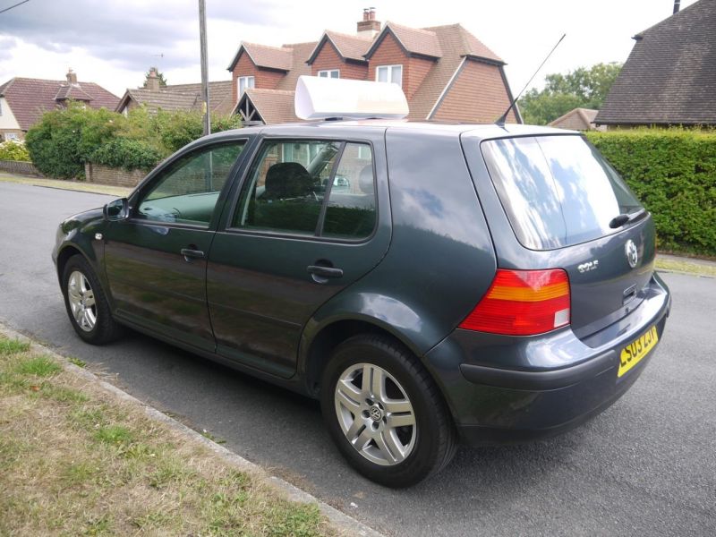 2003 Volkswagen Golf 1.9TDI PD SE image 4