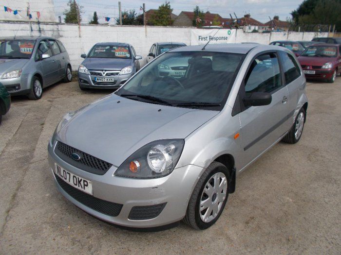 2007 Ford Fiesta 1.25 Style image 2