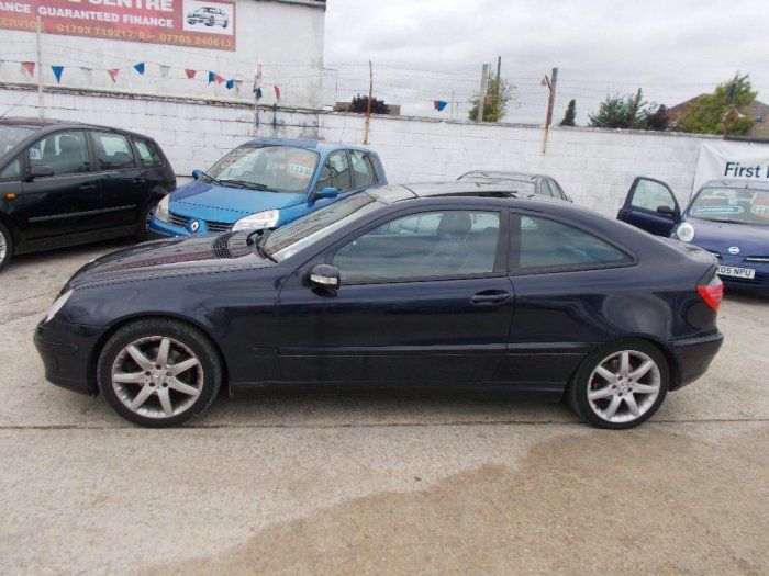 2002 Mercedes-Benz C Class 1.8 C200 Kompressor SE image 3