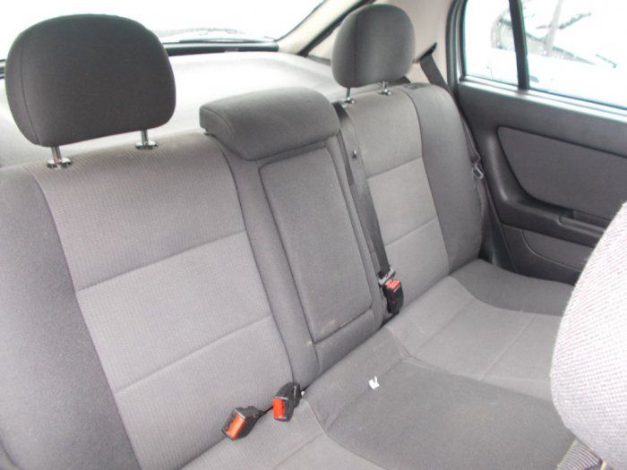 2002 Vauxhall Astra 2.0 DTi 16V LS image 5