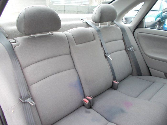 1999 Volvo S40 1.6 XS image 5