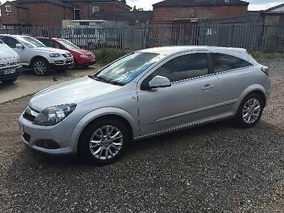 2010 Vauxhall Astra 1.6 16v SRi Sport image 1