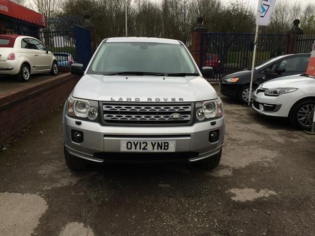 2012 12 LAND ROVER FREELANDER 2.2 image 1