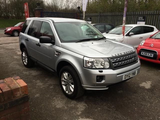 2012 12 LAND ROVER FREELANDER 2.2 image 4