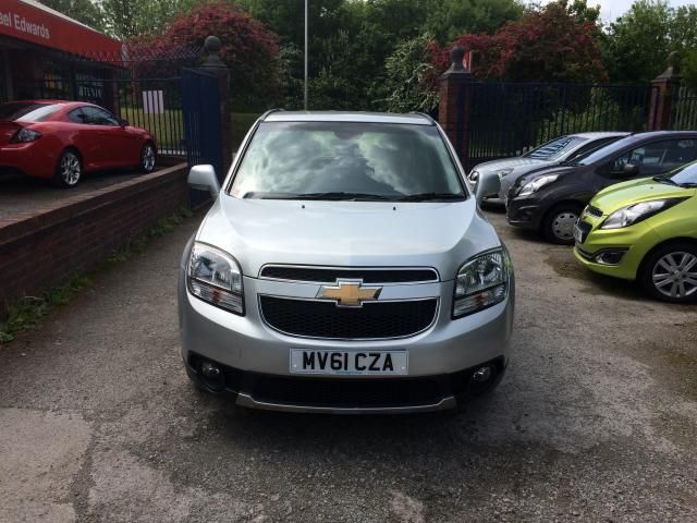 2011 CHEVROLET ORLANDO 1.8 LT image 3