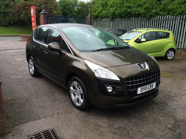 2011 PEUGEOT 3008 1.6 SPORT HDI image 1
