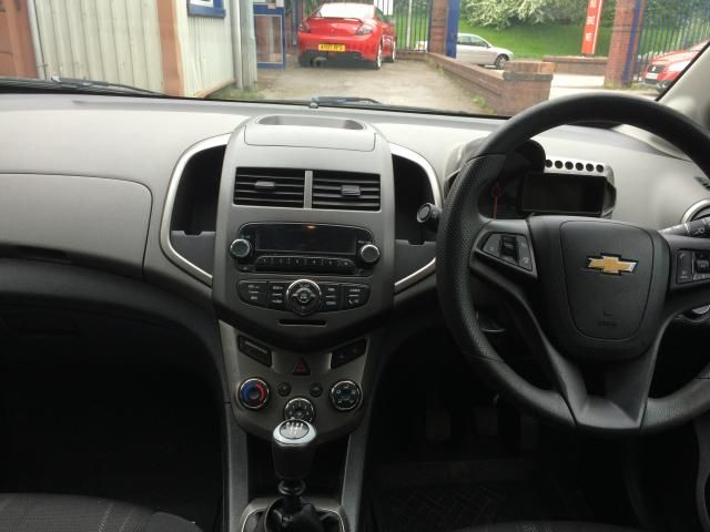 2012 CHEVROLET AVEO 1.2 LT VCDI image 5