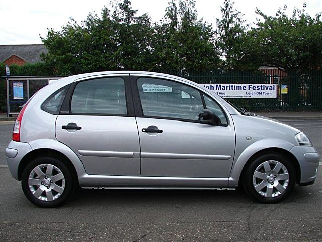 2008 Citroen C3 1.4 i 16v Exclusive 5dr image 3