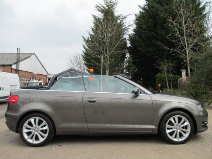 2010 Audi A3 1.8 T FSI Sport 2dr S Tronic image 3