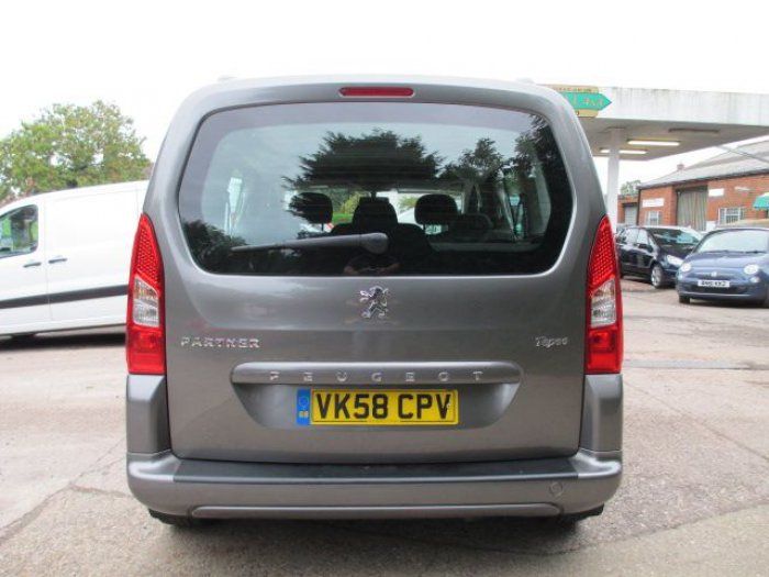 2008 Peugeot Partner Tepee 1.6 HDi image 3
