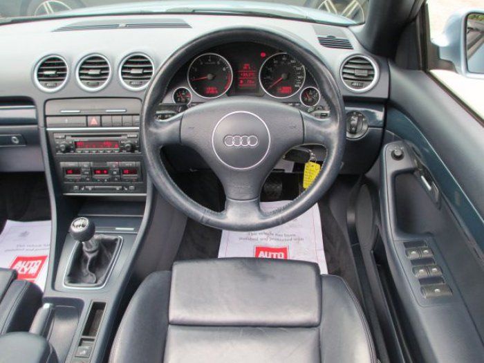 2004 Audi A4 1.8T Sport 2dr image 4