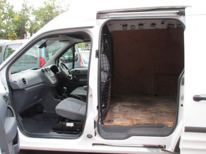 2010 Ford Transit Connect High Roof Van Trend T230 image 6