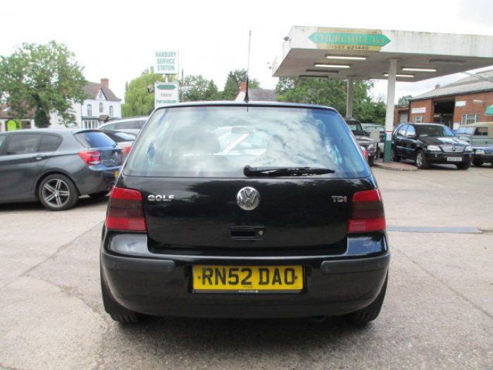 2003 Volkswagen Golf 1.9 TDi image 3