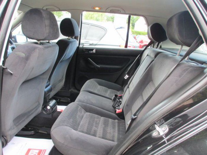 2003 Volkswagen Golf 1.9 TDi image 5