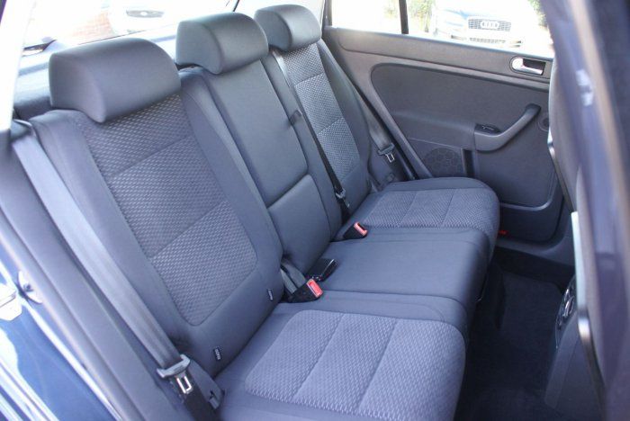 2011 Volkswagen Golf Plus 1.6 TDI image 6