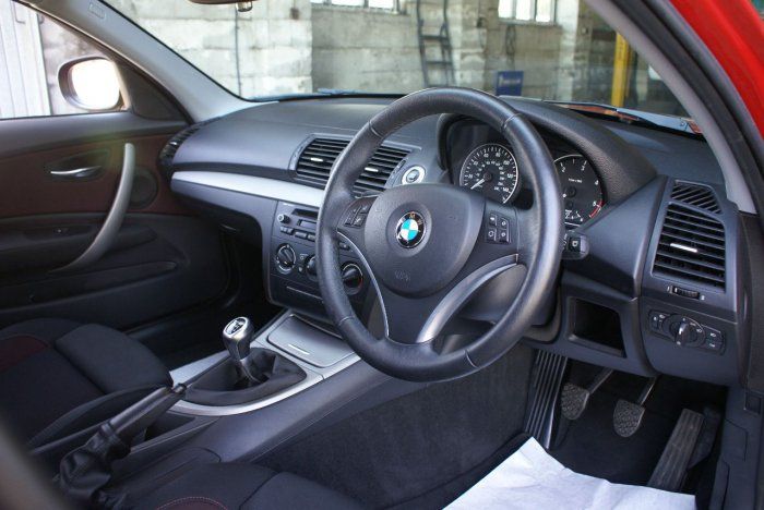 2010 BMW 1 Series 2.0 image 5
