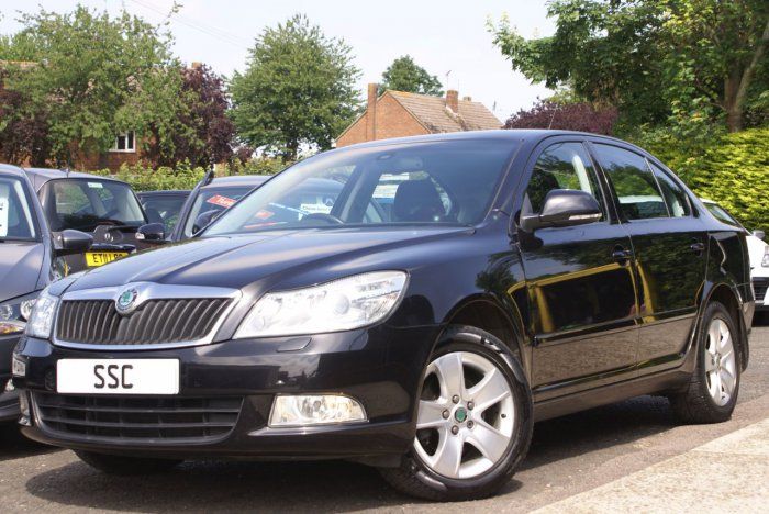 2009 Skoda Octavia 1.9 TDI image 2