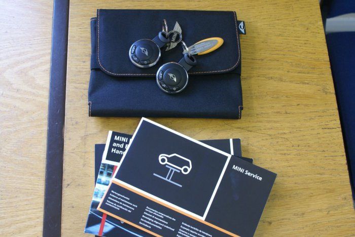 2012 Mini Hatchback 1.6 image 8