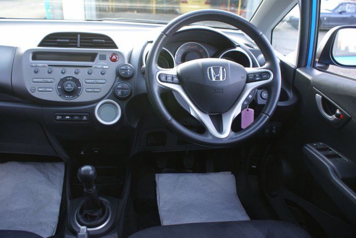 2011 Honda Jazz 1.4 i-VTEC EX 5dr image 4