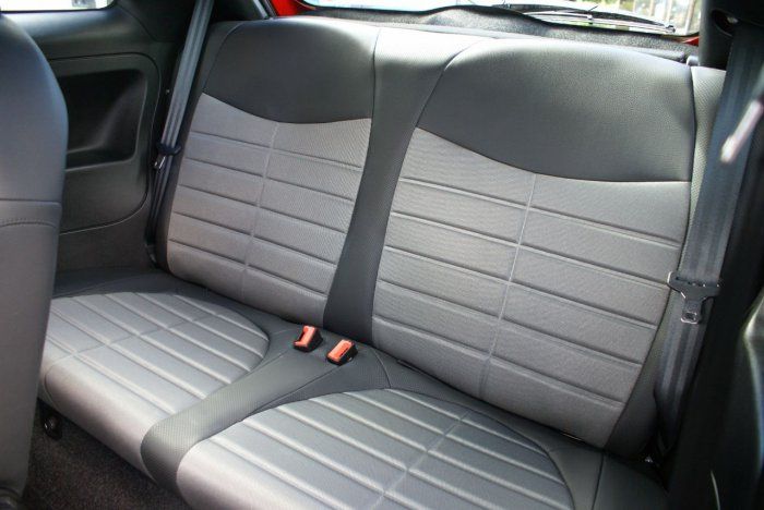 2013 Fiat 500 1.2 Street 3dr image 5