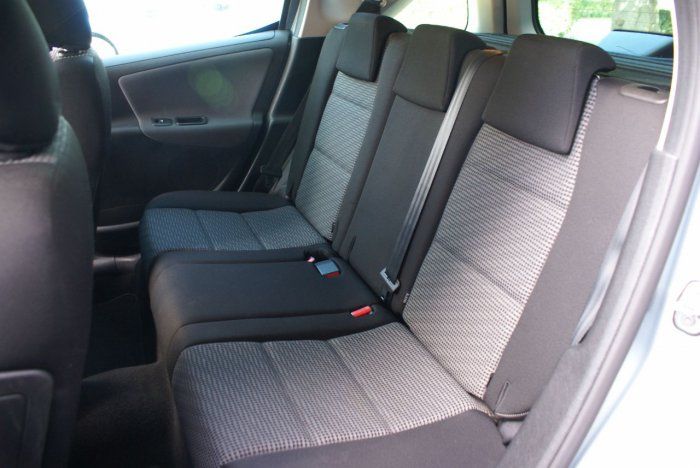 2010 Peugeot 207 1.6 HDi 90 Sport 5dr image 5