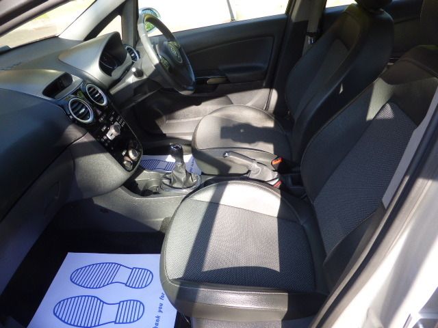 2007 Vauxhall Corsa Design 16V image 6