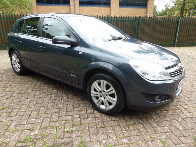 2008 Vauxhall Astra Elite 16V E4 image 2