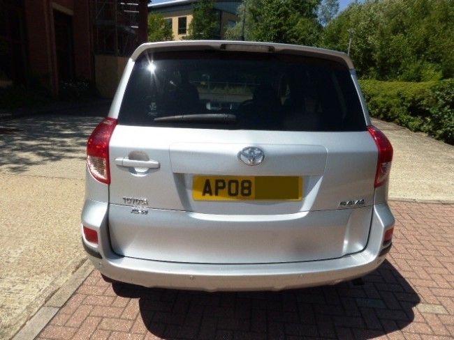 2008 Toyota RAV4 Xt-r D-4D image 3