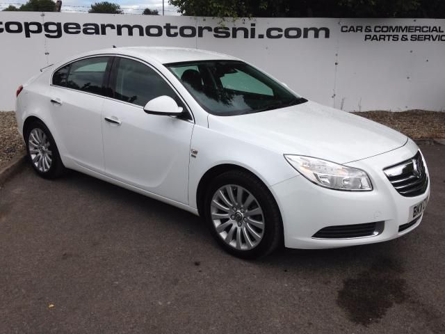 2011 VAUXHALL INSIGNIA 2.0 SE image 1