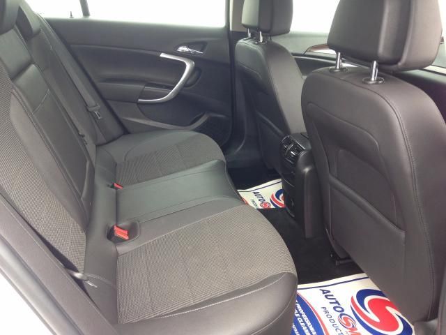 2011 VAUXHALL INSIGNIA 2.0 SE image 7