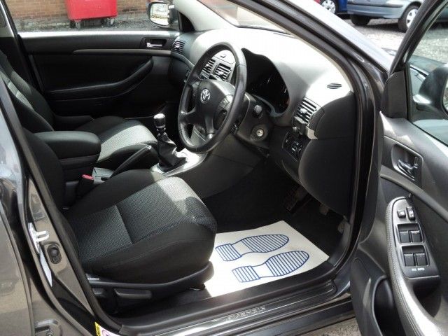 2007 TOYOTA AVENSIS 2.2 D-4D TR image 5