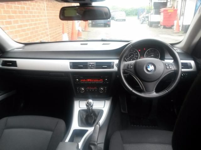 2007 BMW 3 SERIES 2.0 320I image 7